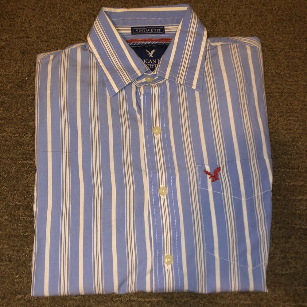 AE Blue/White Striped LongSleeve Button Down Small